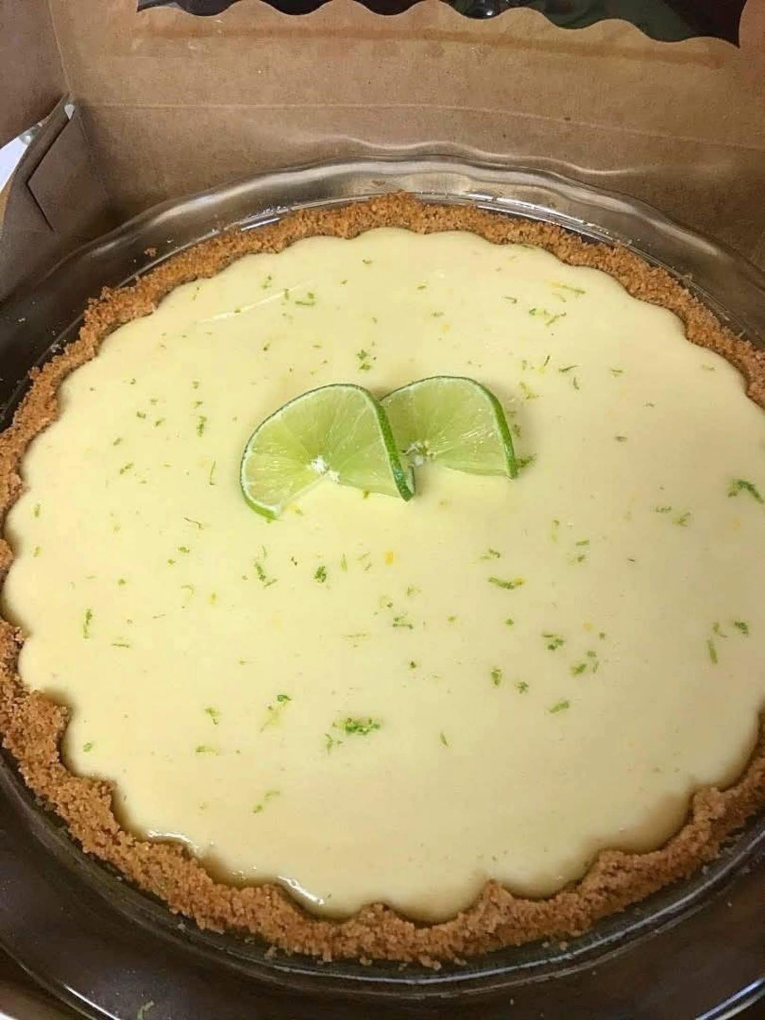 Simple Key Lime Pie with Sweetened Condensed Milk