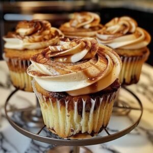 Cinnamon Roll Cupcakes
