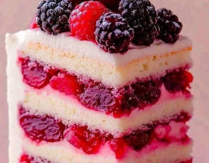 Light Sponge Summer Berry Layer Cake Slice with Juicy Berry Filling